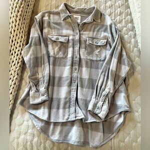 Aerie | Gray Plaid Flannel Style Button-Up Shirt Oversized
